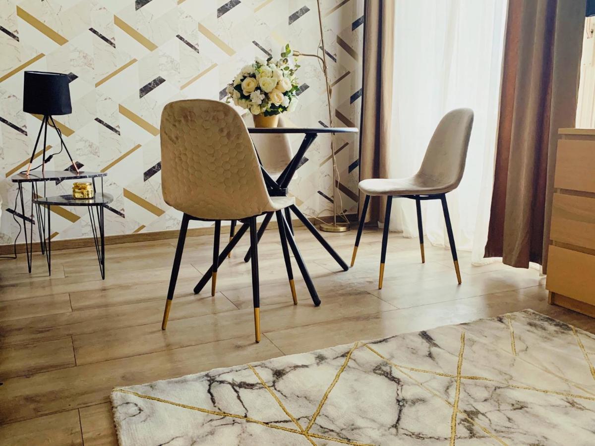 Marble Apartman